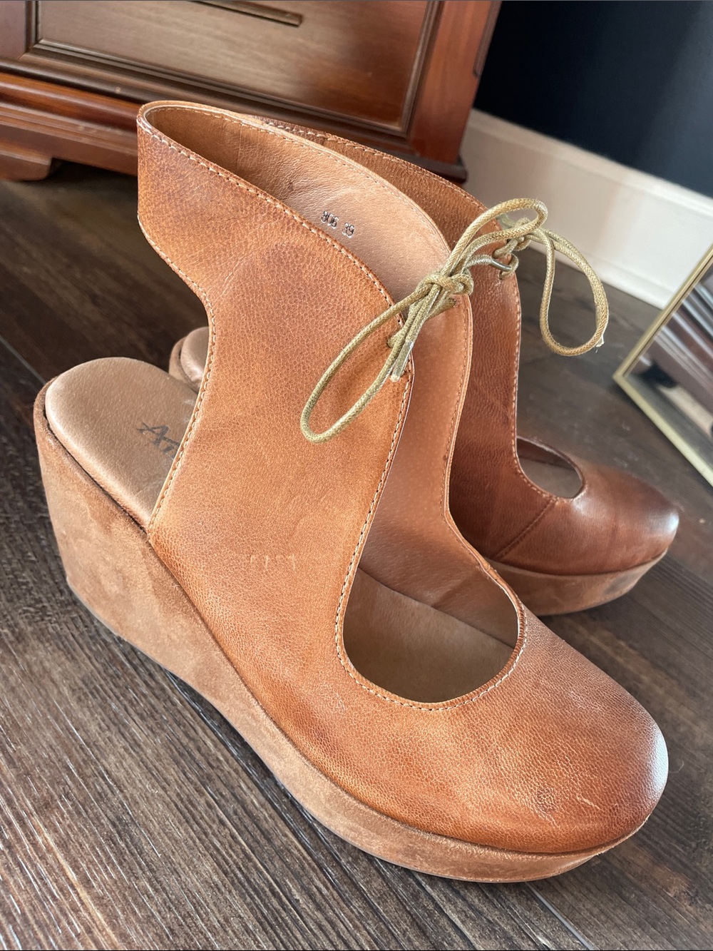 Antelope Tan Leather Open Toe Lace-Up Cutout Wedge Sandals EU 39 US 8.5